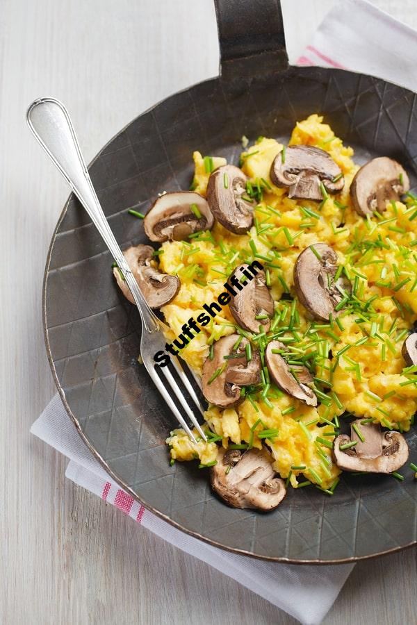 Creamy Large Curd Scrambled Eggs