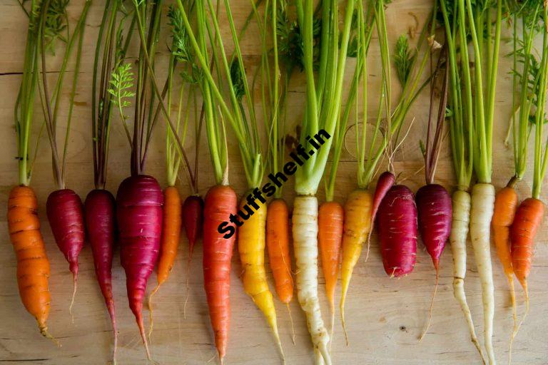 Learn About Carrot Color and Varieties to Grow